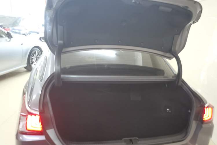 Used Lexus ES 2020 200 Luxury Edition
