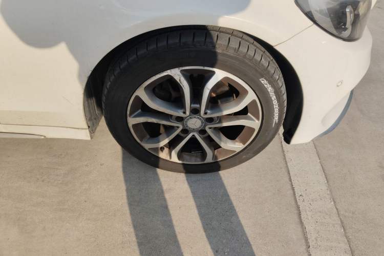 Used Mercedes-Benz C-Class 2015 C 200 L Sport Edition
