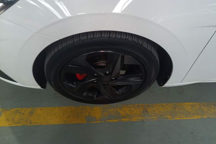 Used Hyundai Elantra 2022 1.5L CVT 20th Anniversary Edition
