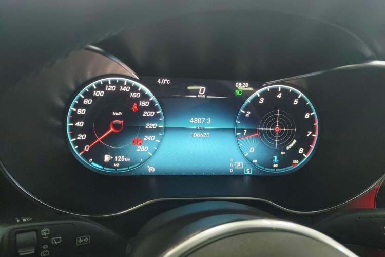 Used Mercedes-Benz GLC 2021 GLC 260 L 4MATIC Luxury Model