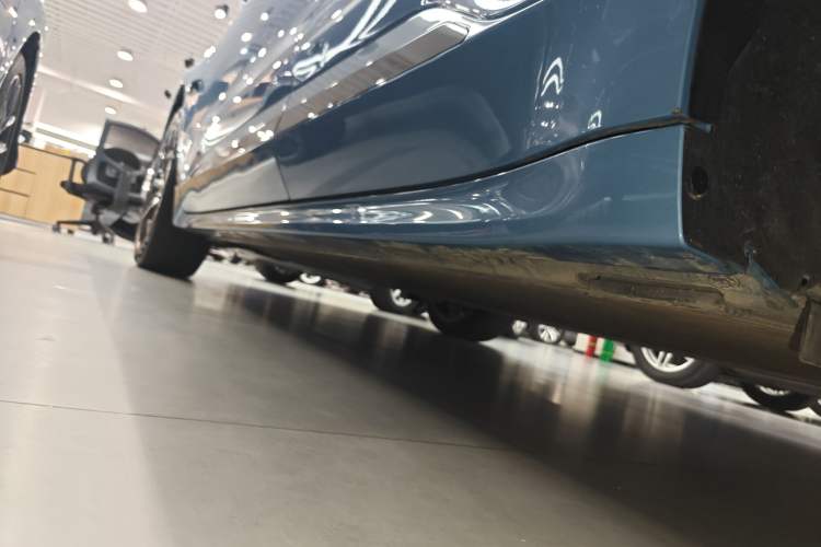 Used Zeekr 001 2025 YOU Edition 100 kWh All-Wheel Drive
