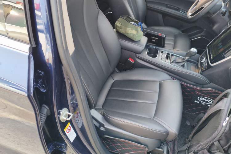 Used BYD Song MAX 2017 1.5T Automatic Smart Connect Elite 7-Seater
