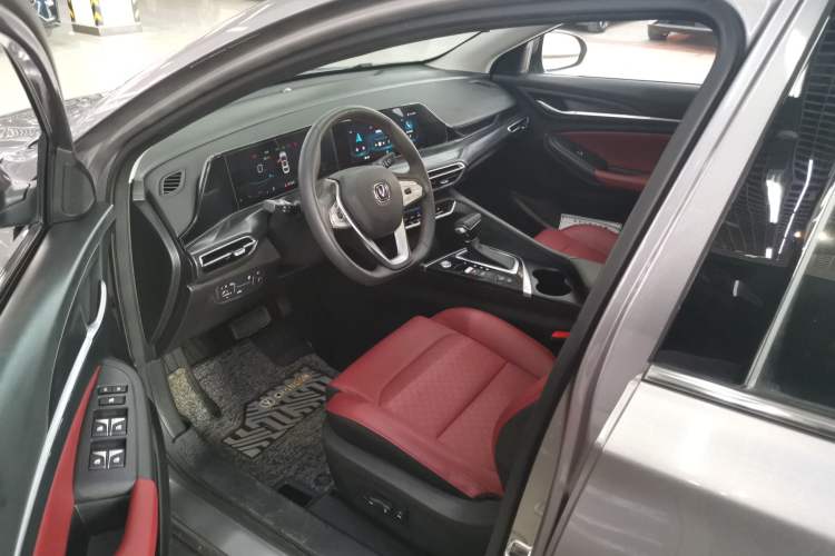 Used Changan Eado 2020 PLUS Blue Whale NE 1.4T GDI DCT Flagship Model
