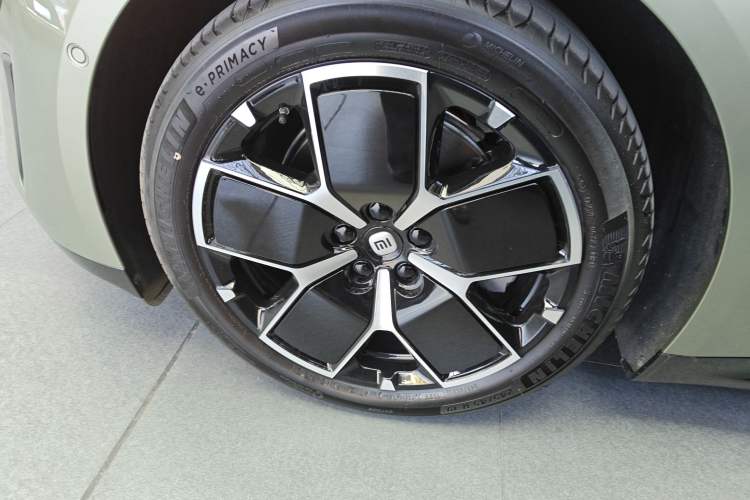 Used  SU7 2024 Rear-Drive Long-Range Intelligent Driving Version