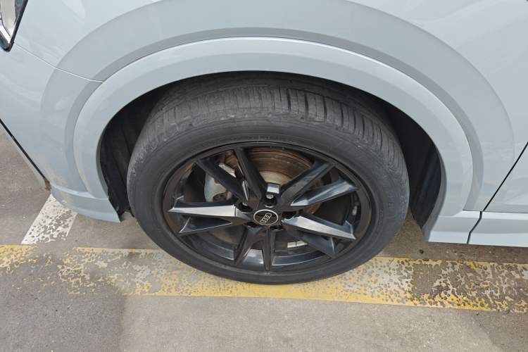 Used Audi Q2L 2022 35 TFSI Progressive Dynamic Edition
