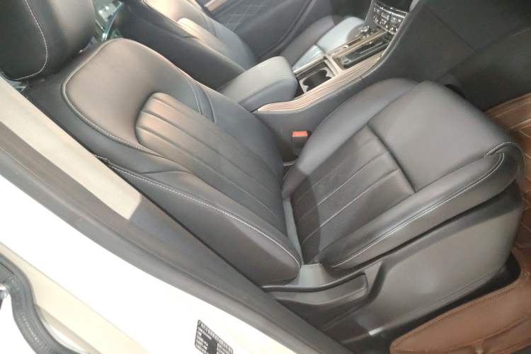 Used GAC Trumpchi M8 2018 320T Luxury Edition
