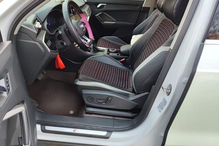 Used Audi Q3 2021 35 TFSI Fashion Dynamic Model
