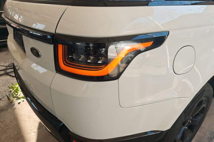 Used Land Rover Range Rover SportNew Energy 2018 P400e
