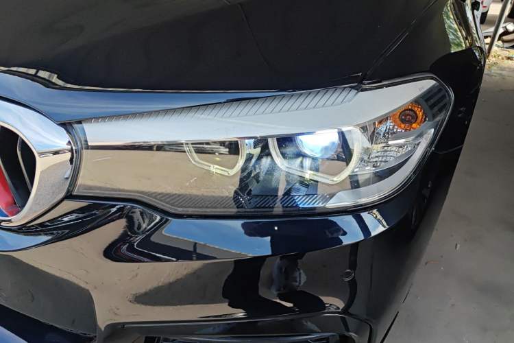 Used BMW 5 Series 2018 530Li Leading Model M Sport Package
