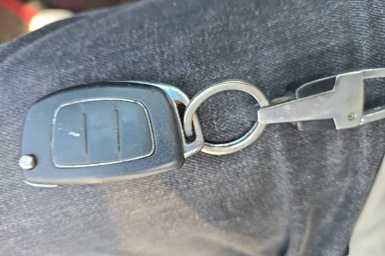 Used Hyundai Elantra 2016 1.6L Automatic Smart Version
