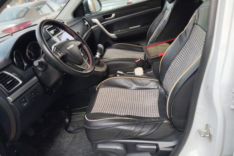 Used Haval M6 2019 1.5T Manual Two-Wheel Drive Urban Version China VI Standard