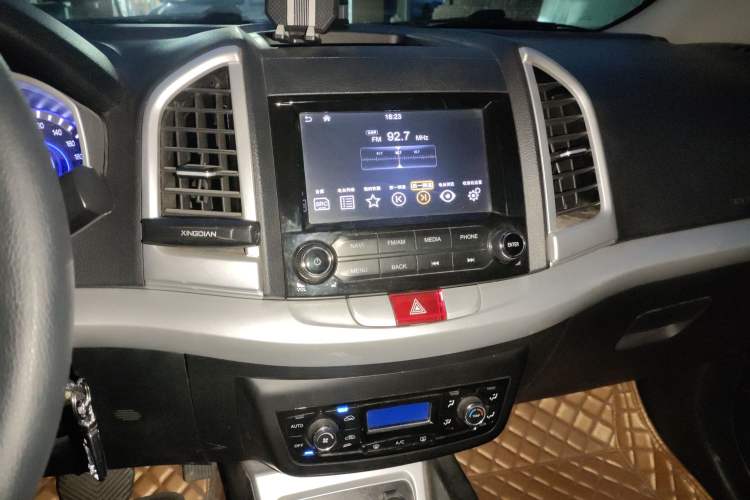 Used  Refine S3 2016 1.5L CVT Luxury Smart Version
