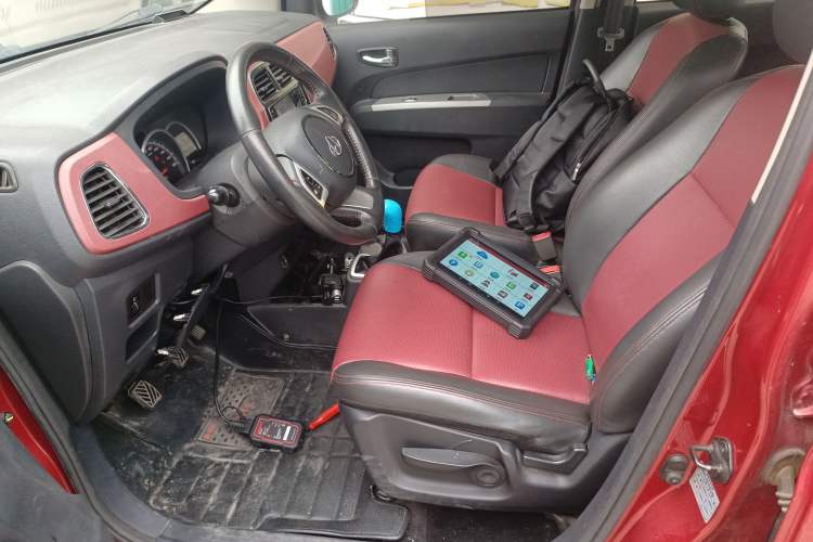 Used Oshan Olisway 2015 X6 1.4L Manual Mount Everest Edition