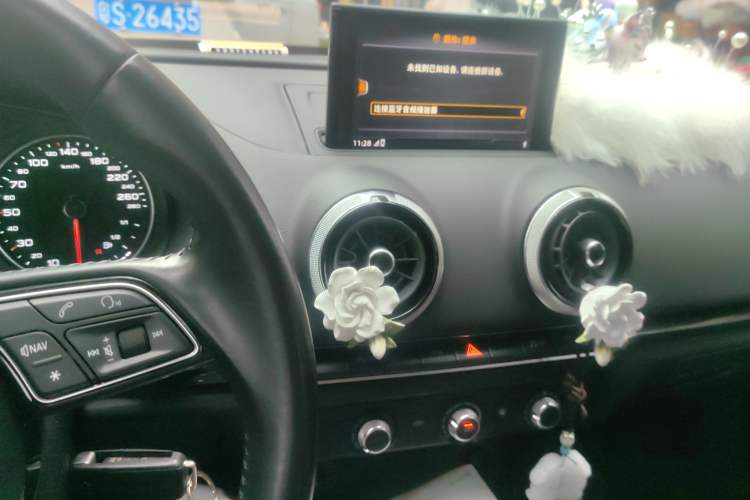 Used Audi A3 2019 Limousine 35 TFSI Fashion Edition China VI Emission Standard
