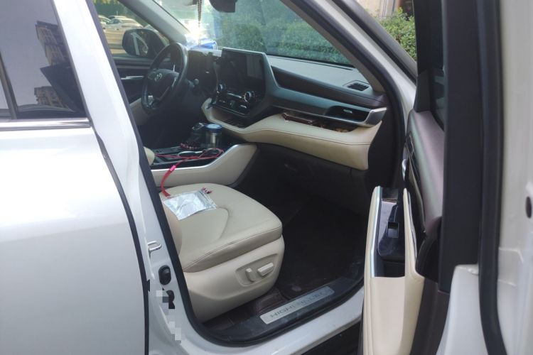 Used Toyota Highlander 2022 Dual-Engine 2.5L Four-Wheel Drive Prestige Version 7 Seats
