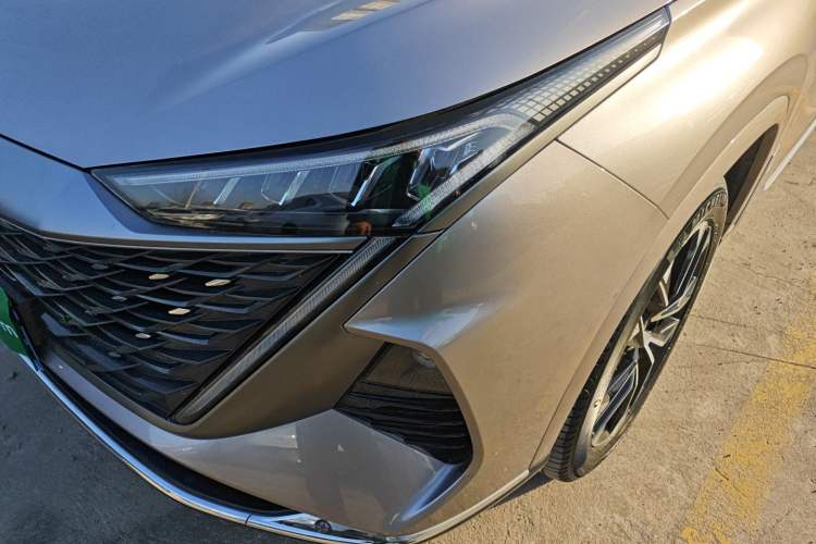 Used Roewe RX9 2023 2.0T Two-Wheel Drive Enjoyment Version
