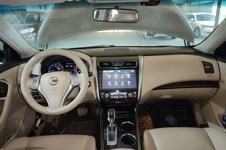 Used Nissan Teana 2013 2.0L XL Comfort Edition
