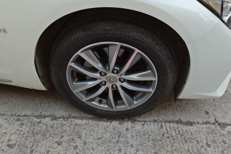 Used Infiniti Q50L 2015 2.0T Enjoyment Edition