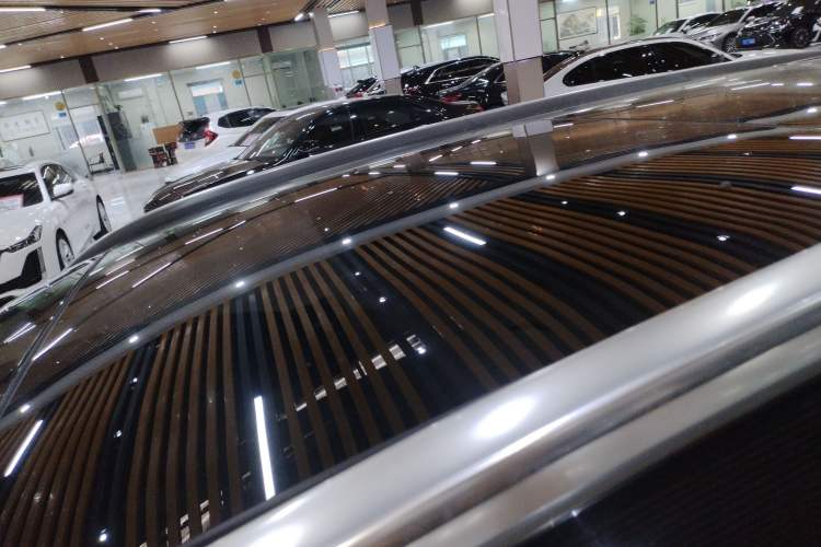 Used Mercedes-Benz GLC 2020 Facelift GLC 300 L 4MATIC Dynamic Edition
