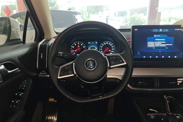 Used BYD Tang 2018 2.0T Automatic Smart Connect Prestige 7-Seater China V Standard
