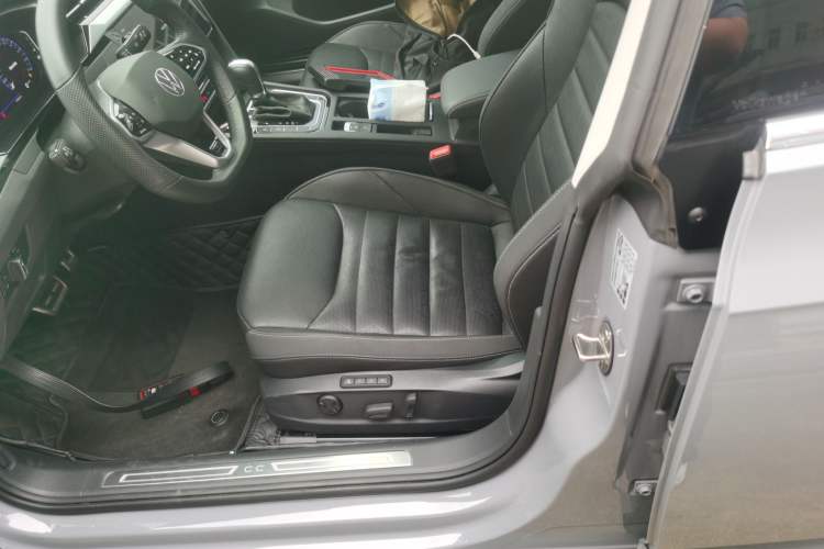 Used Volkswagen FAW-Volkswagen CC 2024 380TSI Striking Edition
