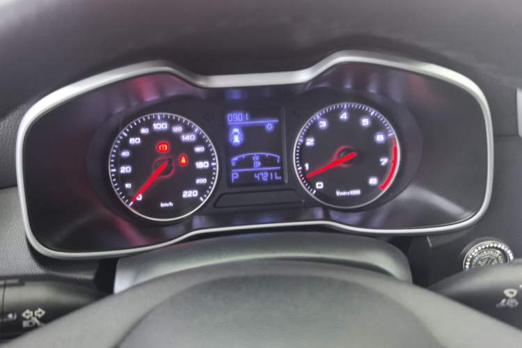 Used MG ZS 2018 1.5L Automatic Luxury Edition China V Standard
