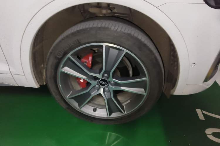 Used Audi Q5L Sportback 2022 40 TFSI Luxury Model
