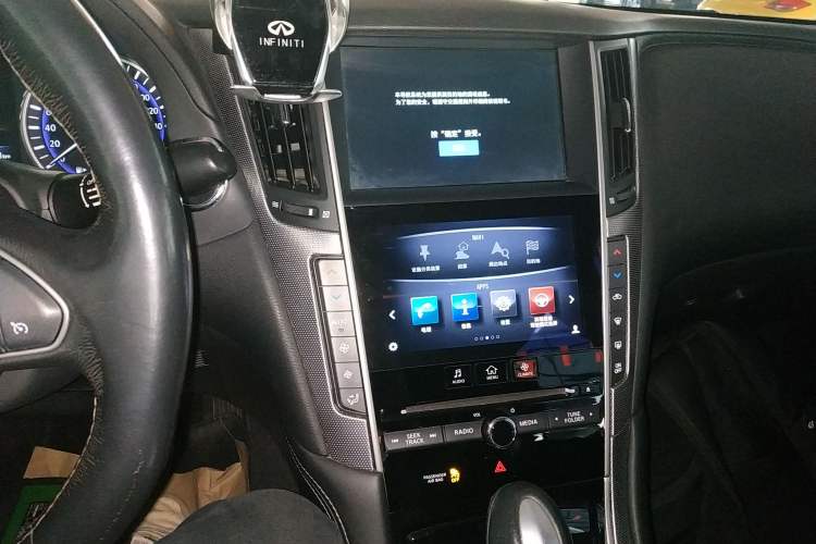 Used Infiniti Q50L 2015 2.0T Enjoyment Edition
