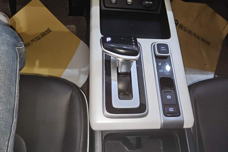 Used Hyundai ix35 2023 Musso 2.0L Deluxe Edition DLX