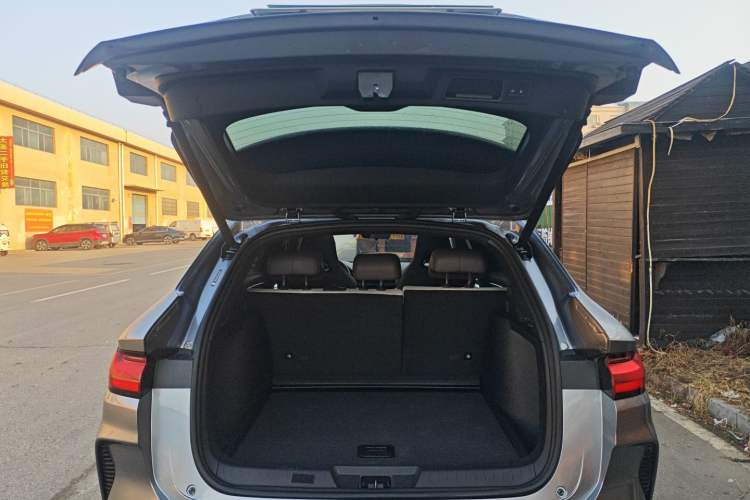 Used BYD Song PLUS New Energy 2025 DM-i 112KM Prestige Model
