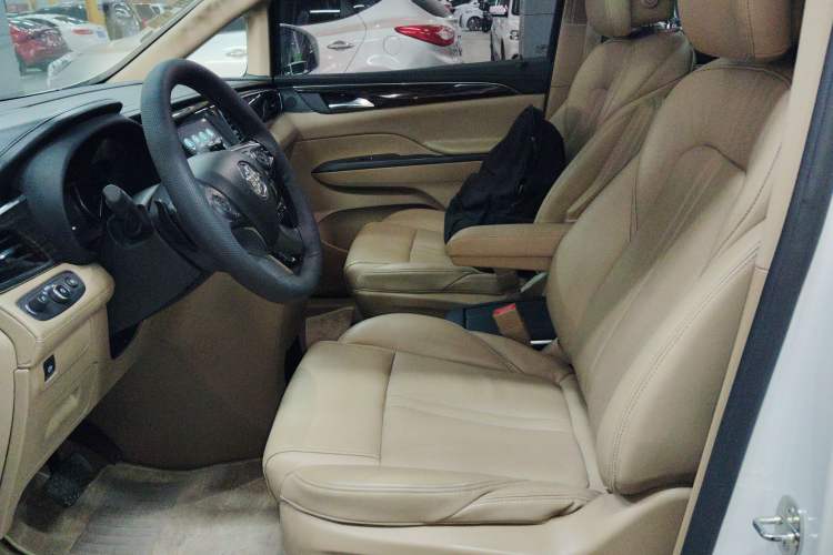 Used Buick GL8 2017 ES 28T Luxury Model China V Standard