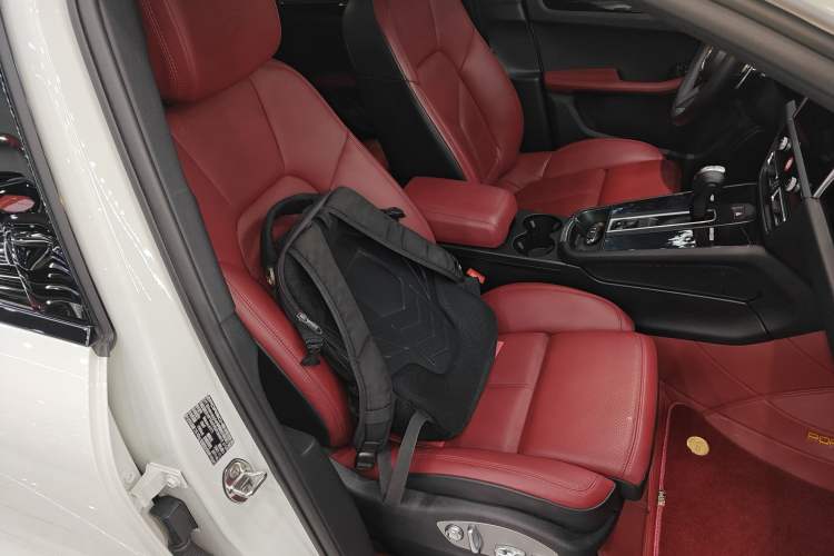 Used Porsche Macan 2023 Macan 2.0T
