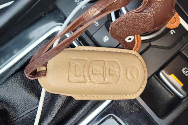 Used Mazda Mazda 3 Axela 2017 Sedan 1.5L Automatic Luxury Model Emission Standard China V
