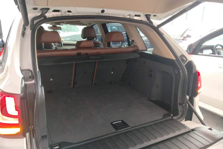 Used BMW X5 2017 xDrive35i parallel import
