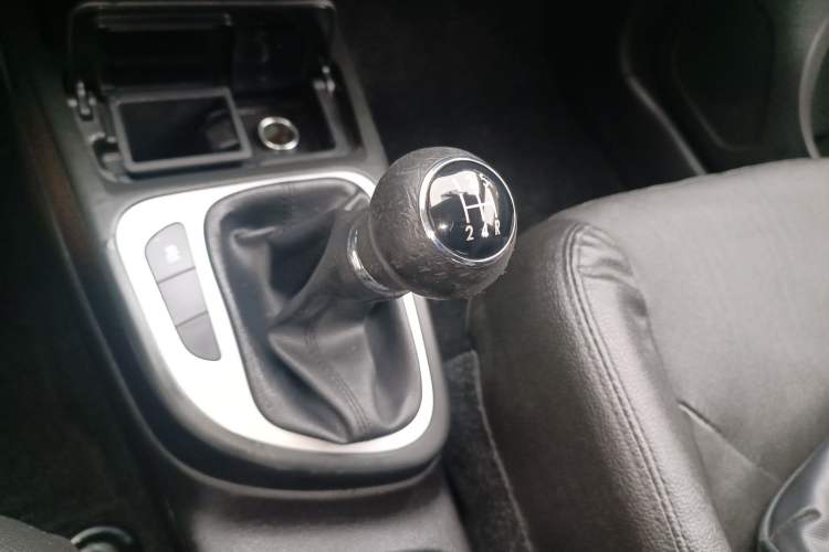 Used FAW Junpai D60 2016 1.5L Manual Luxury Model
