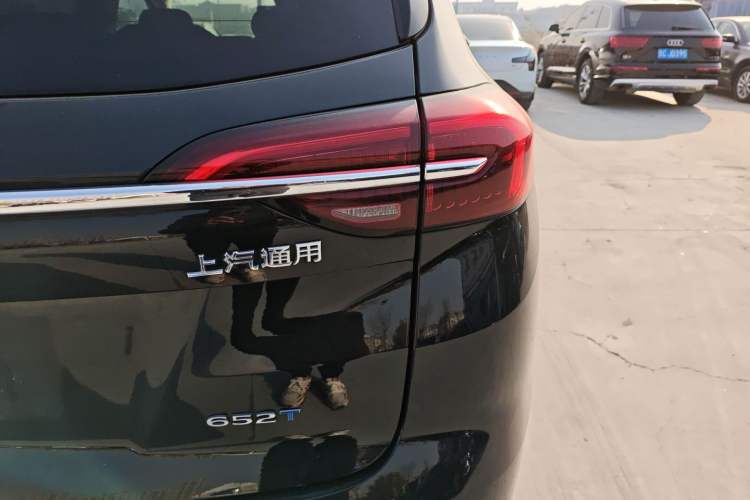 Used Buick Envision 2021 Encore Plus 652T Five-Seat Luxury Model
