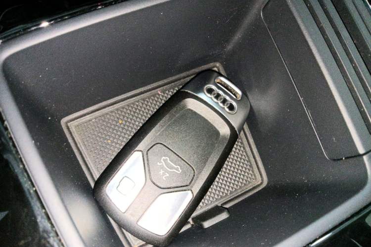 Used Audi A4L 2024 40 TFSI Luxury Dynamic Edition