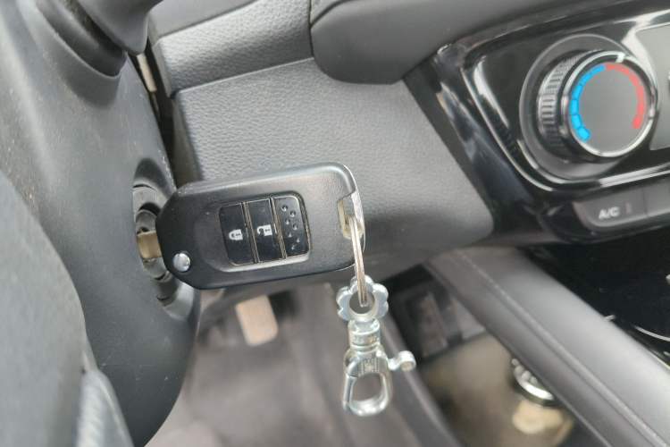 Used Honda Vezel 2020 1.5L CVT Elite Edition
