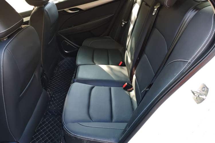 Used Geely Auto Emgrand 2018 1.5L Manual Upward Connect Edition