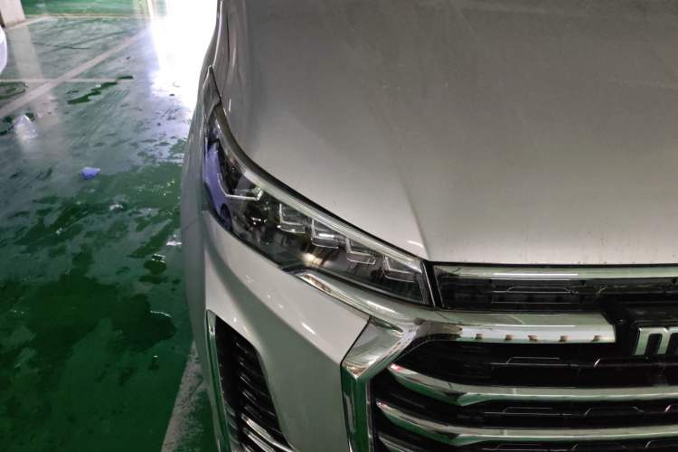 Used SAIC MAXUS G20 2021 PLUS 2.0T Gasoline Automatic Luxury Edition
