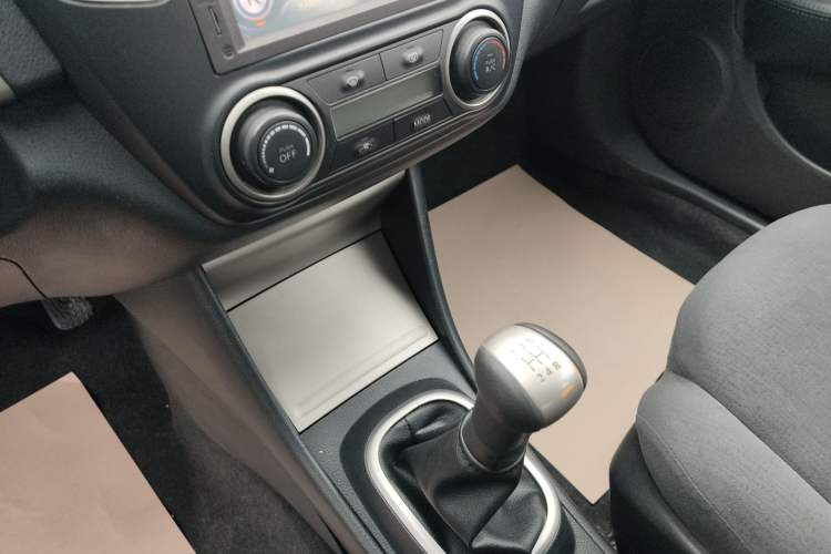 Used Nissan Sylphy 2012 Classic 1.6XE Manual Comfort Edition