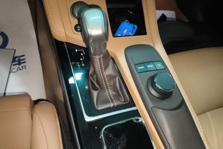 Used Lexus ES 2015 200 Elite Edition
