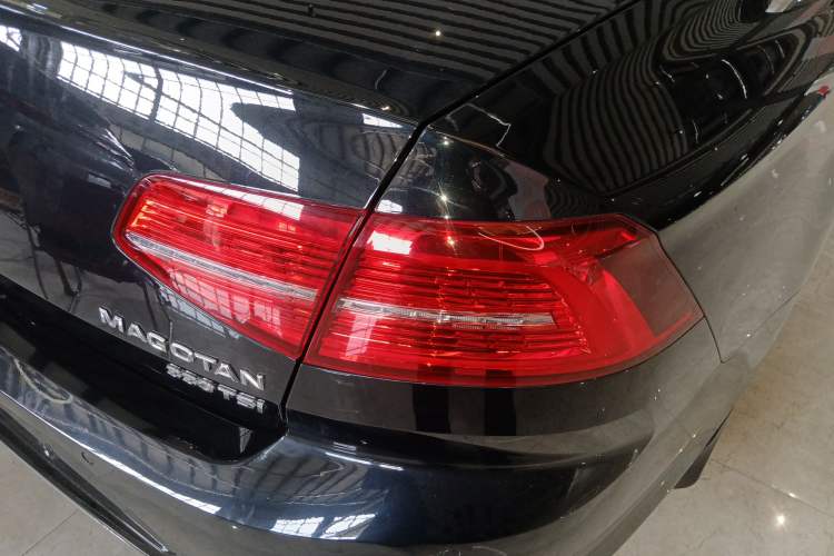 Used Volkswagen Magotan 2019 330TSI DSG Luxury Model China V Standard
