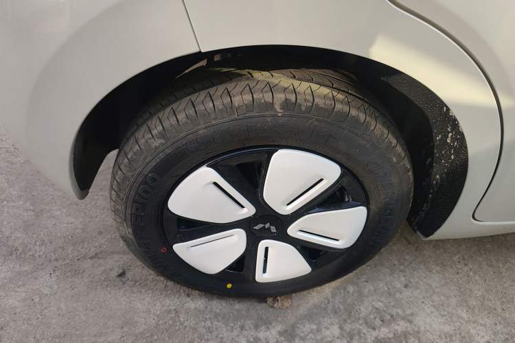 Used Wuling Hongguang MINIEV 2025 Four-Door Version Advanced Edition
