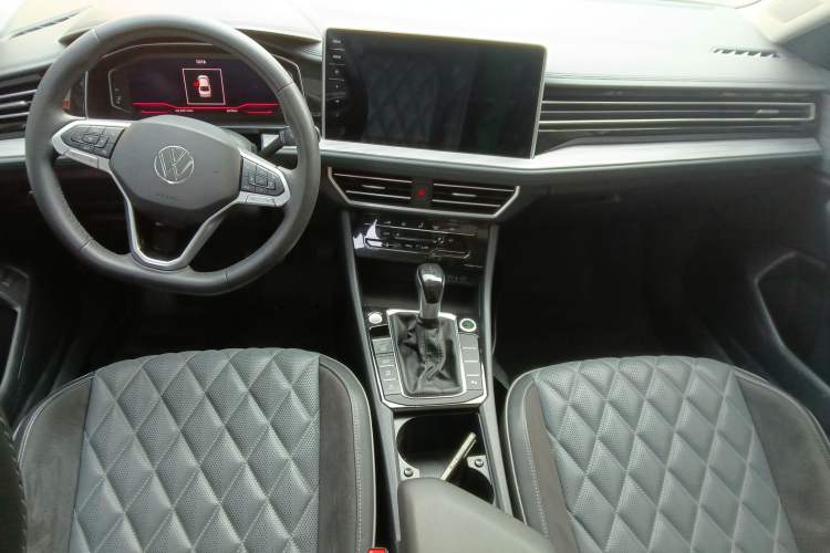 Used Volkswagen Sagitar 2023 300TSI DSG Excellence Edition