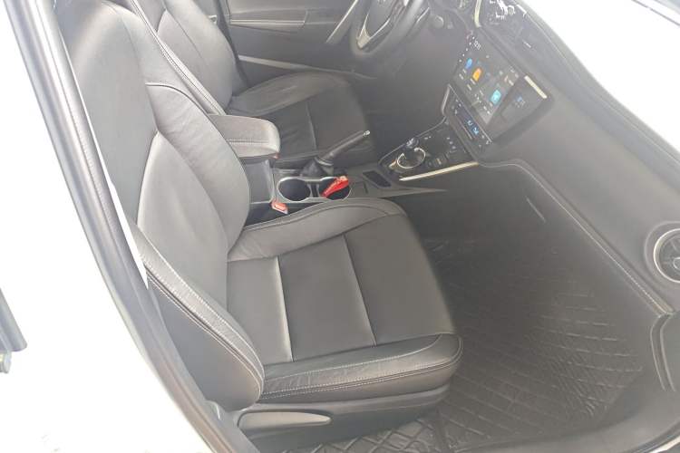 Used Toyota Corolla 2017 Revised Dual-Engine 1.8L E-CVT Elite Edition
