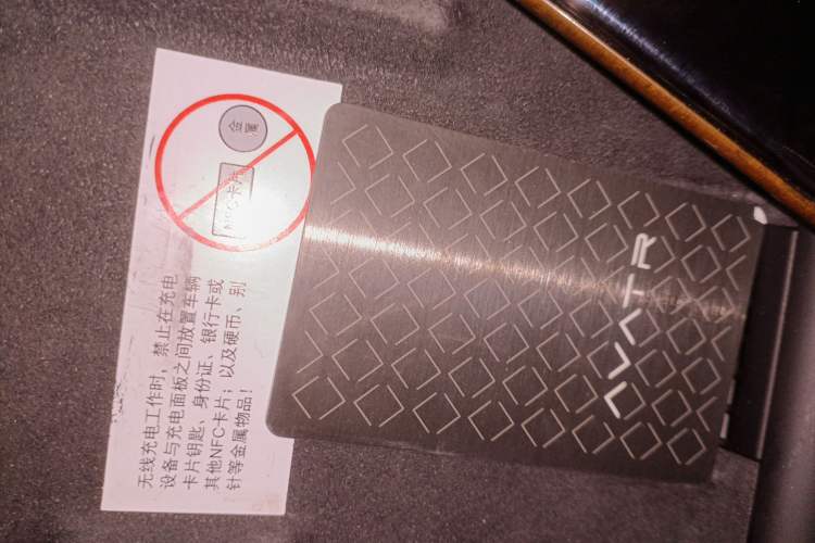 Used  11 2022 Long-Range Dual-Motor Luxury Edition 5 Seats