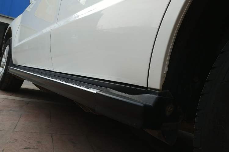 Used Geely Auto GX7 2015 Classic Edition 1.8L Manual Urban Model China IV
