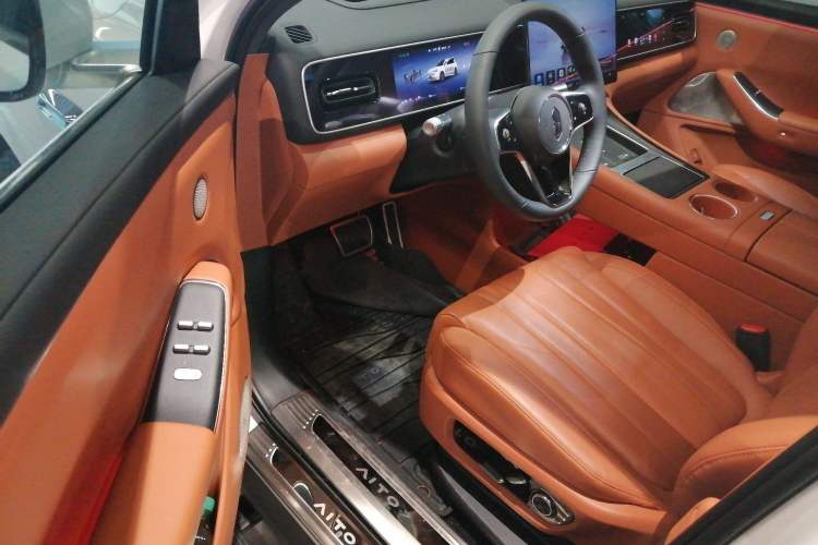 Used Hima AITO M7 2026 Model Range-Extending Pro+ All-Wheel Drive 5-Seater Version