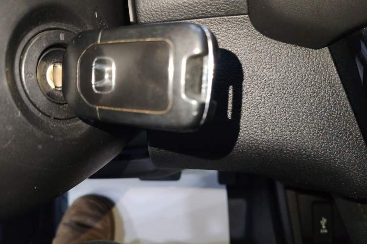 Used Honda Vezel 2020 1.5L CVT Pioneer Edition